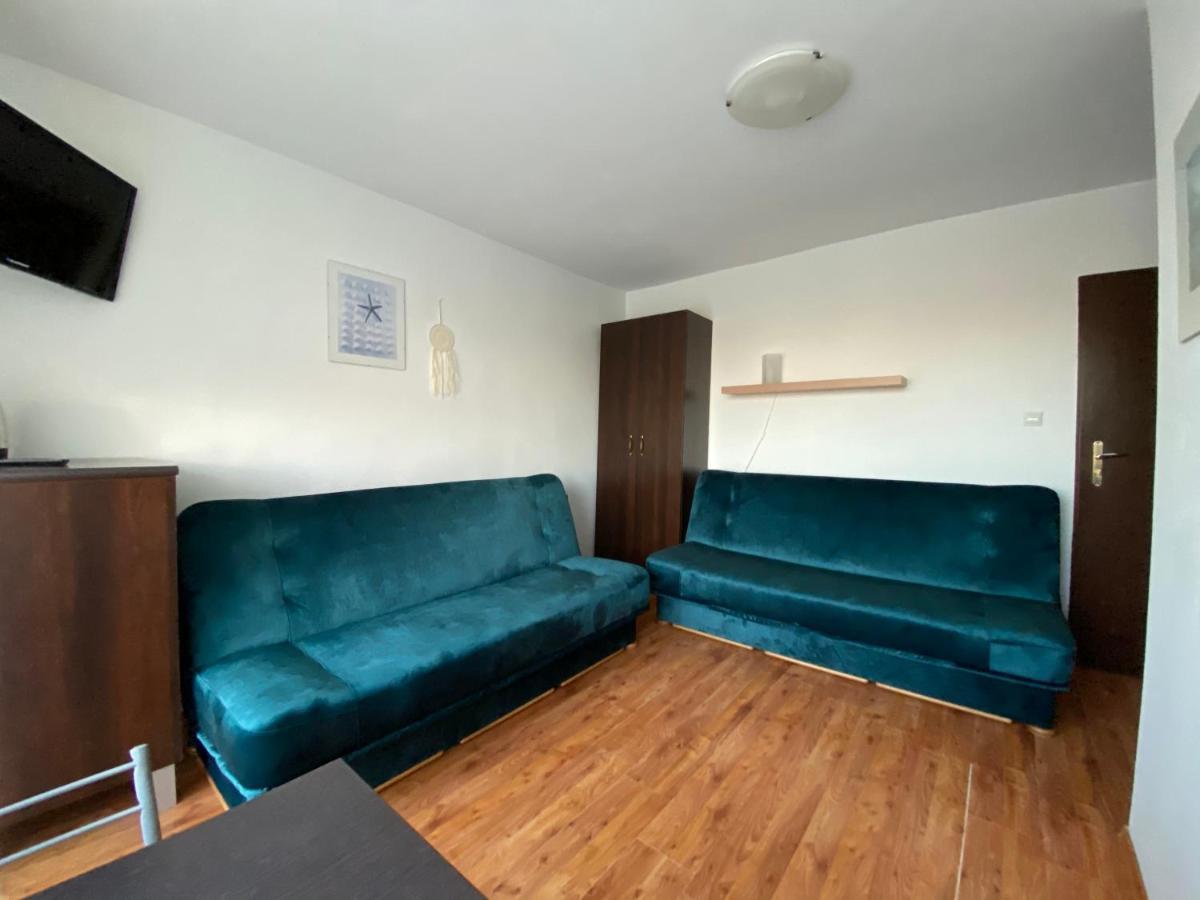 Ferienwohnung Trzynastka Ustronie Morskie Exterior foto