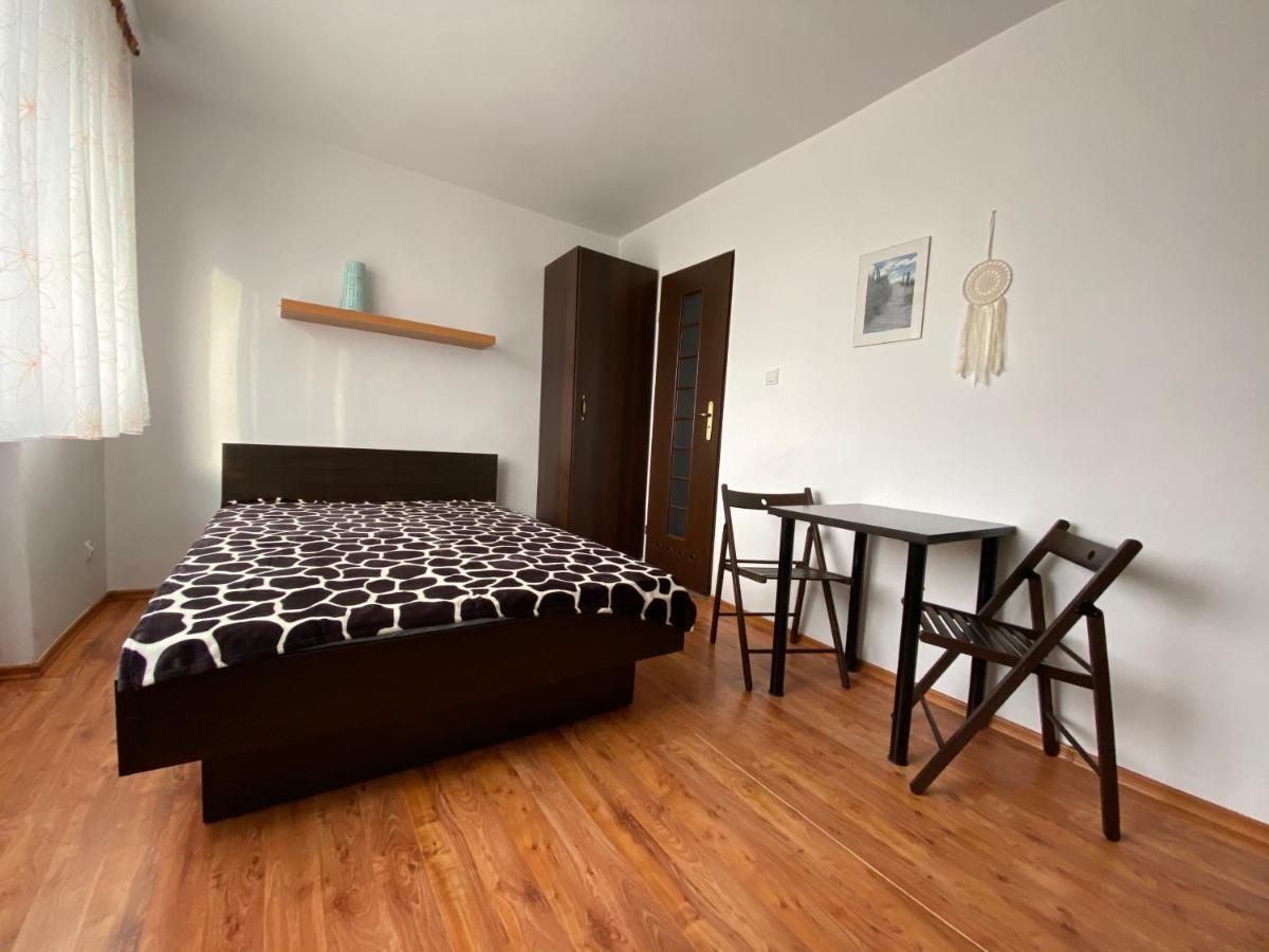 Ferienwohnung Trzynastka Ustronie Morskie Exterior foto