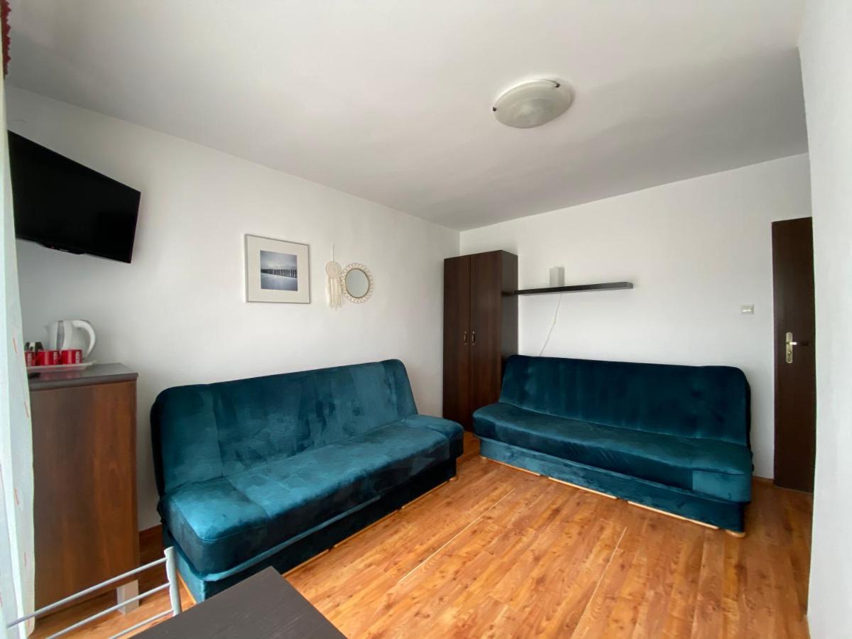 Ferienwohnung Trzynastka Ustronie Morskie Exterior foto