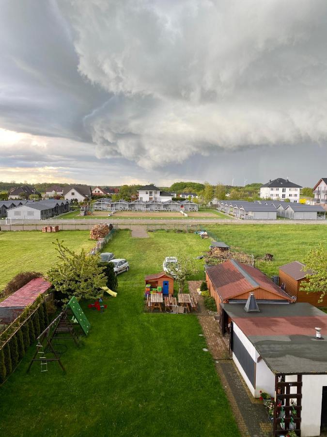 Ferienwohnung Trzynastka Ustronie Morskie Exterior foto