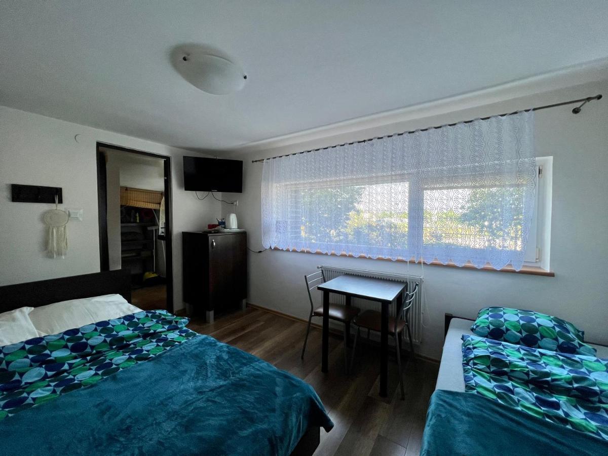 Ferienwohnung Trzynastka Ustronie Morskie Exterior foto